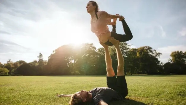 Acro Yoga